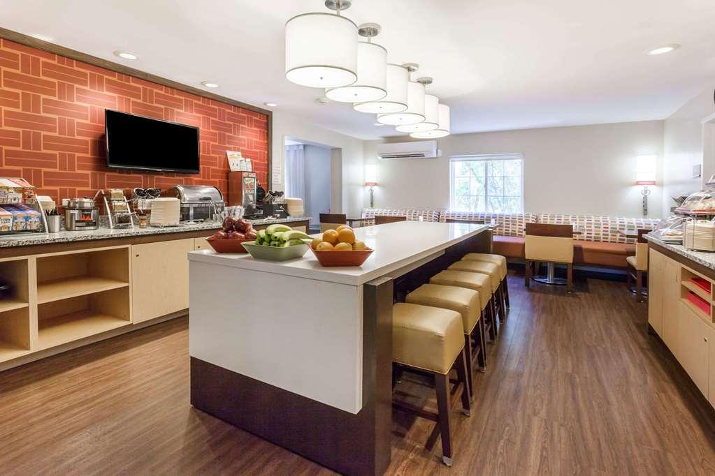 Mainstay Suites Detroit Оберн-Хиллс Удобства фото